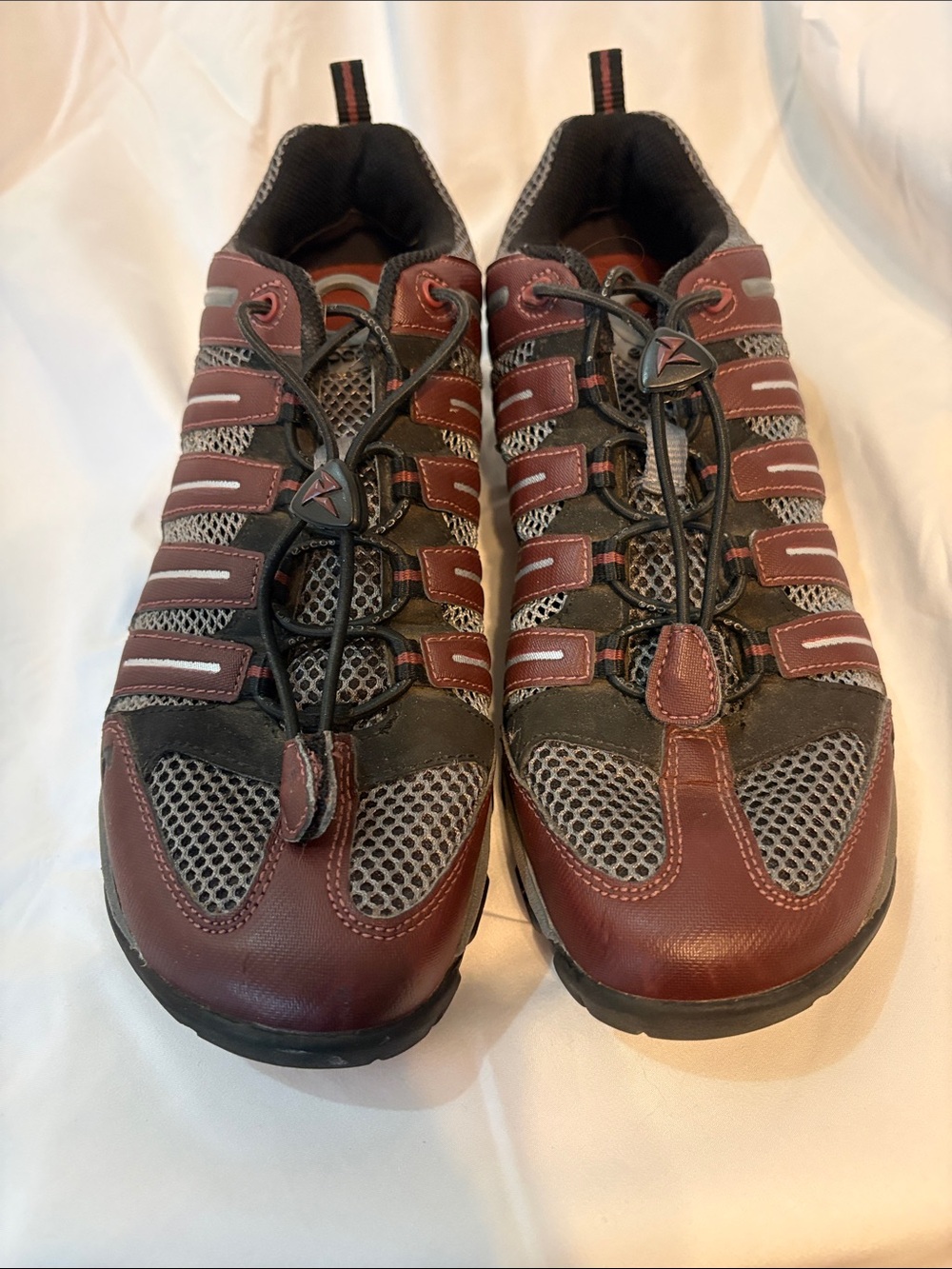 Ecco Men's Burgundy and Gray Mesh Slip-On Loafers